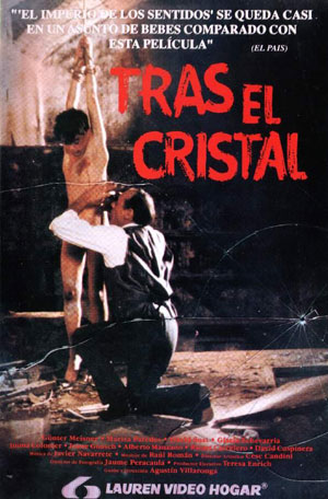 Tras el cristal